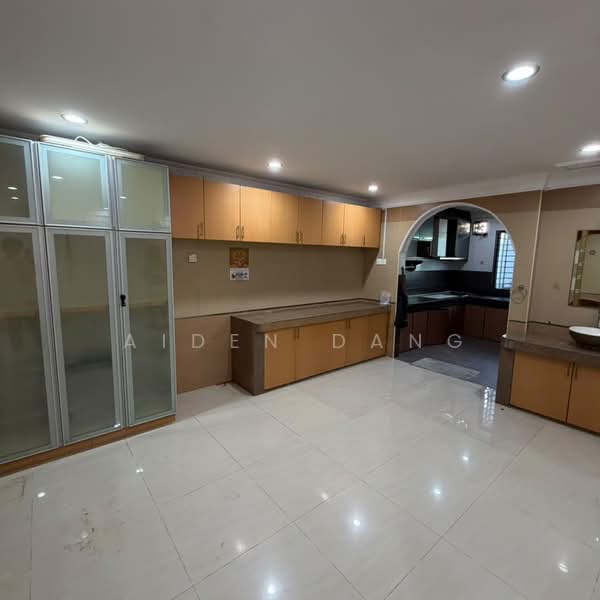 2-storey Terraced House for Sale in Taman Puncak Jalil (Seri Kembangan) - Aiden Dang - Kitchen - PropertyGuru.com.my