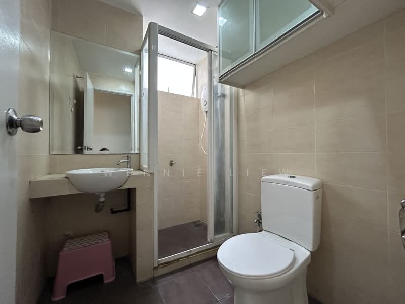 Kondominium untuk Disewa di Cova Suites - Wennie Liew - Bathroom - PropertyGuru.com.my