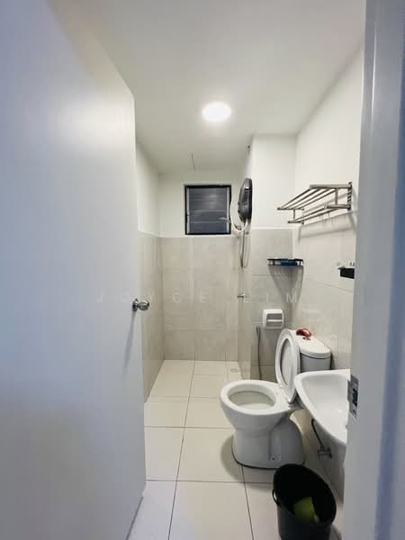 Condominium for Rent at TRI PINNACLE - Joyce Lim - Bathroom - PropertyGuru.com.my