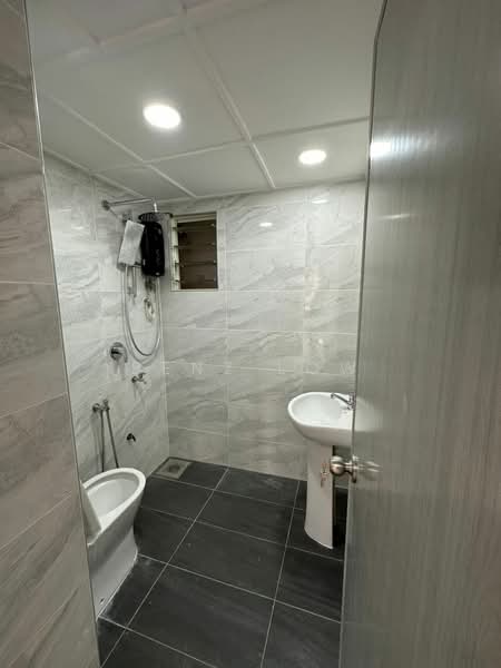 Condominium for Sale at Seputeh Permai - Benz Low - Bathroom - PropertyGuru.com.my