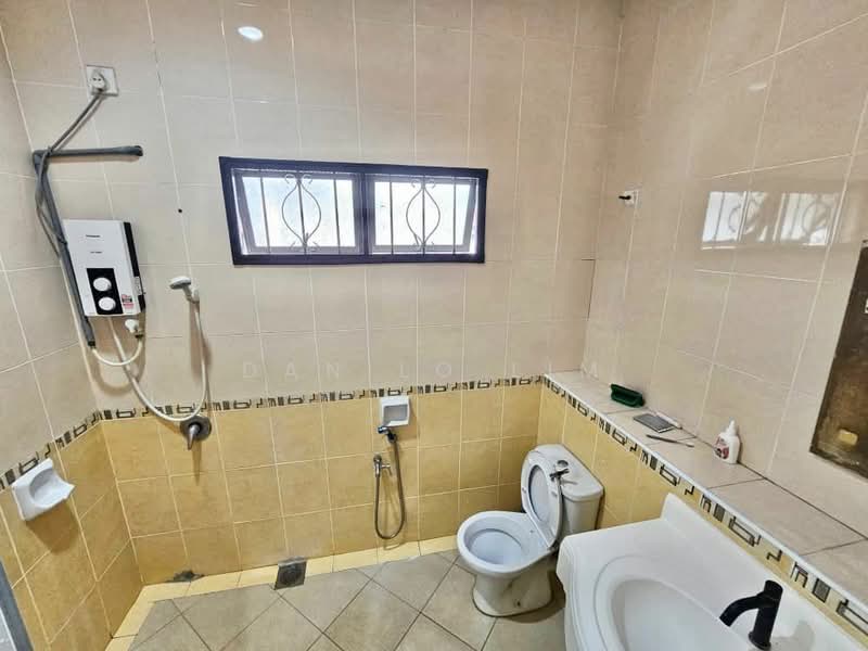 2-storey Terraced House for Sale in Cheras (Selangor) - Danilo Lim - Bathroom - PropertyGuru.com.my