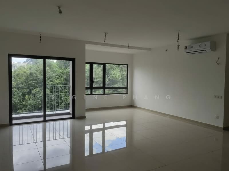Servis Apartment untuk Dijual di D'Erica - Regene Phang - Balcony - PropertyGuru.com.my