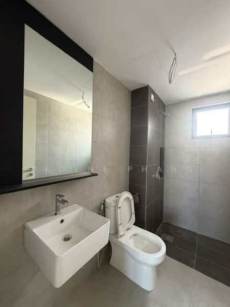 Servis Apartment untuk Dijual di D'Erica - Regene Phang - Bathroom - PropertyGuru.com.my