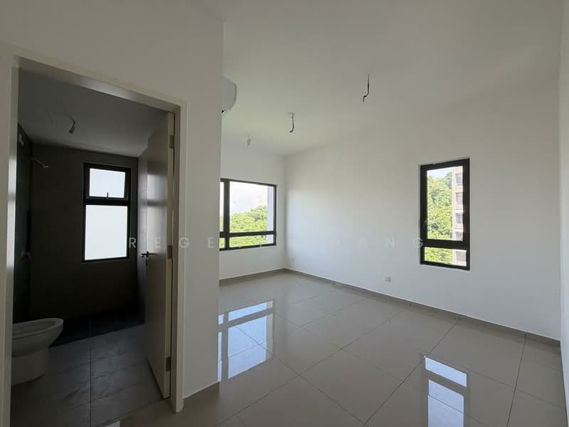 Servis Apartment untuk Dijual di D'Erica - Regene Phang - Bathroom - PropertyGuru.com.my