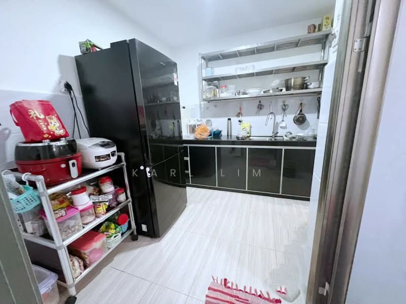 Rumah Teres 2 Tingkat untuk Dijual di Permas Jaya (Johor Bahru) - Karl Lim - Kitchen - PropertyGuru.com.my