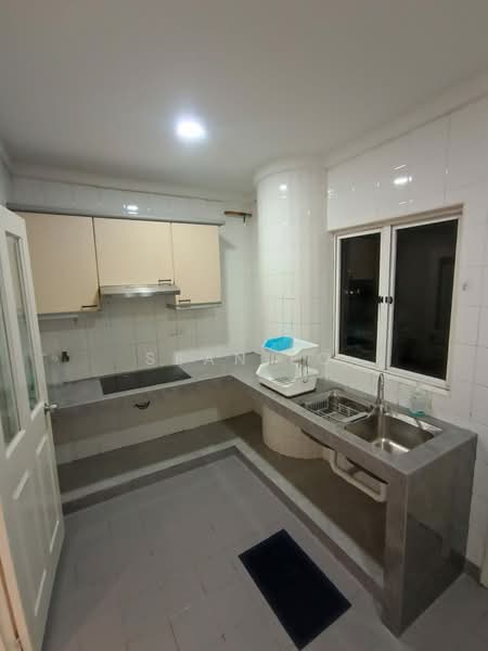 Kondominium untuk Disewa di Jelita Court - Sean Lo - Kitchen - PropertyGuru.com.my