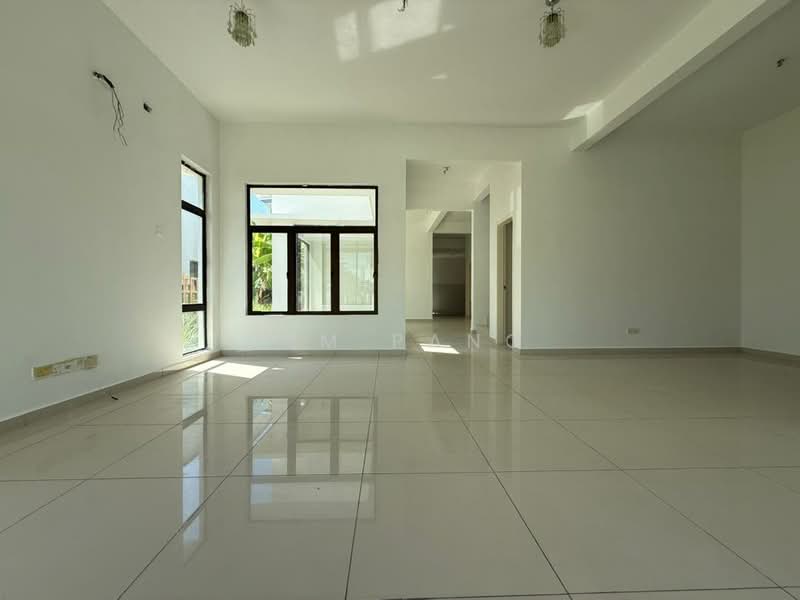 Cluster House for Sale in Setia Ecohill (Semenyih) - Tim Pang - Living Room - PropertyGuru.com.my