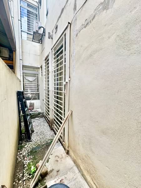 Rumah Bandar untuk Dijual di Balakong (Selangor) - Aliff Iqbal - PropertyGuru.com.my