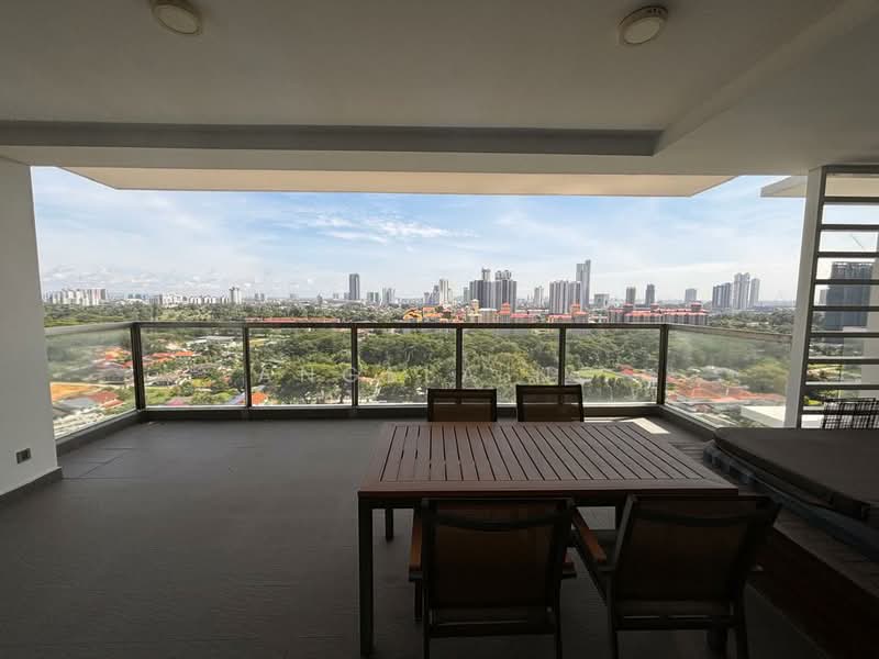 Kondominium untuk Dijual di Summerscape Luxury Condominium - Angela Ng - Balcony - PropertyGuru.com.my