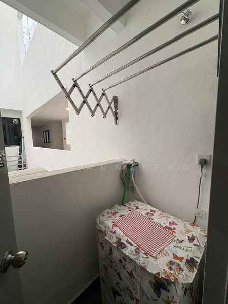 Service Residence for Sale at Traders Park - Wai Ann Teng - Exterior - PropertyGuru.com.my
