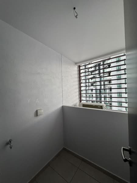 Condominium for Sale at The Valley Residences @ SkySierra - Yanny Siow - Balcony - PropertyGuru.com.my