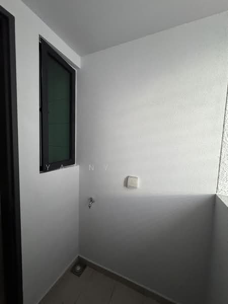 Condominium for Sale at The Valley Residences @ SkySierra - Yanny Siow - Balcony - PropertyGuru.com.my