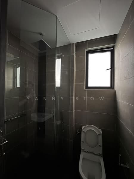 Condominium for Sale at The Valley Residences @ SkySierra - Yanny Siow - Bathroom - PropertyGuru.com.my