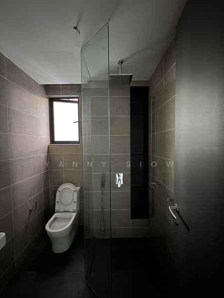 Condominium for Sale at The Valley Residences @ SkySierra - Yanny Siow - Bathroom - PropertyGuru.com.my