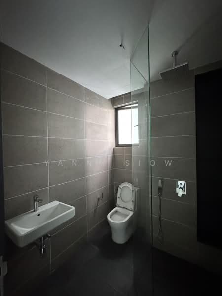 Condominium for Sale at The Valley Residences @ SkySierra - Yanny Siow - Bathroom - PropertyGuru.com.my