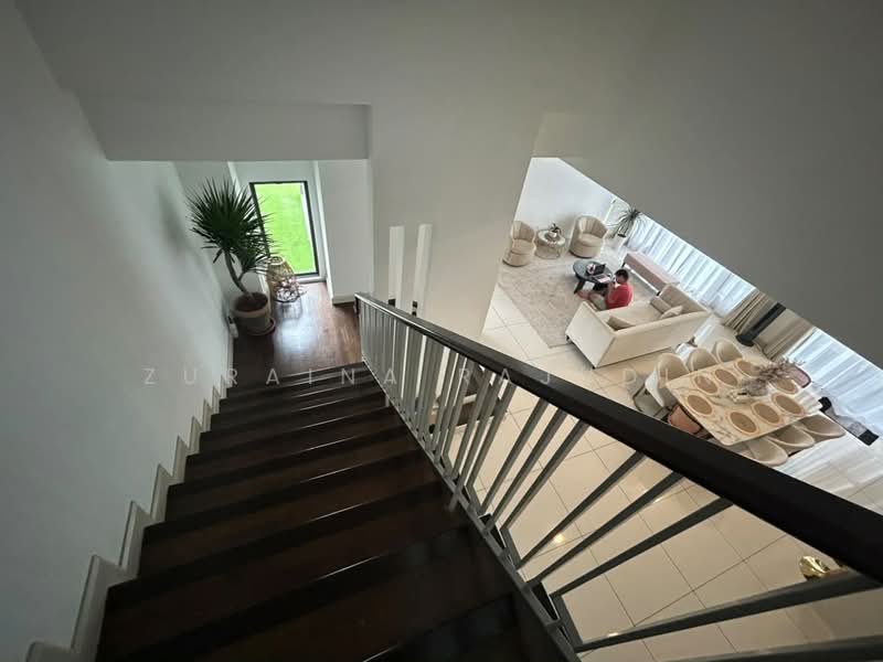 Semi-Detached House for Sale in Bukit Jelutong (Shah Alam) - Zuraina Rajudin - Living Room - PropertyGuru.com.my