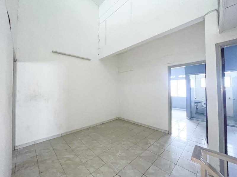 2-storey Terraced House for Sale in Meru (Klang) - Nazrin Hakimin - Interior - PropertyGuru.com.my