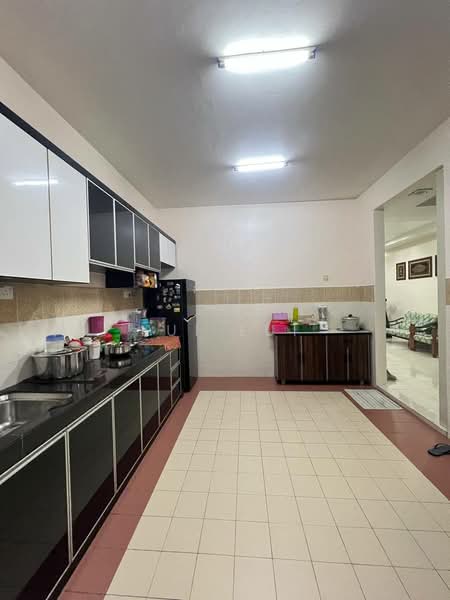 Terraced House for Sale in Taman Nusa Damai (Pasir Gudang) - Lui Lui - Kitchen - PropertyGuru.com.my