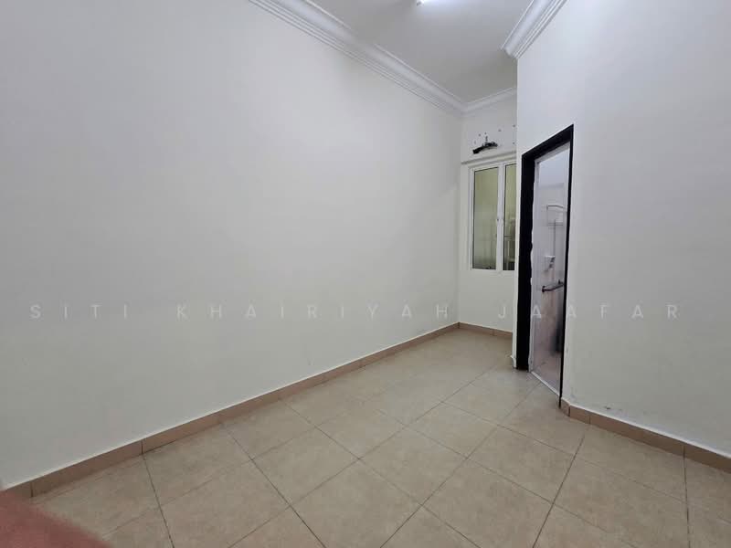 2-storey Terraced House for Sale in Subang Bestari (Shah Alam) - SITI KHAIRIYAH JAAFAR - Interior - PropertyGuru.com.my