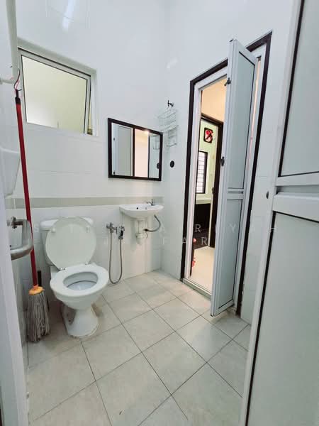 2-storey Terraced House for Sale in Subang Bestari (Shah Alam) - SITI KHAIRIYAH JAAFAR - Bathroom - PropertyGuru.com.my