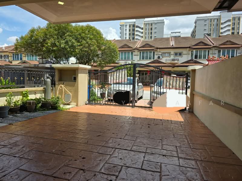 2-storey Terraced House for Sale in Subang Bestari (Shah Alam) - SITI KHAIRIYAH JAAFAR - Exterior - PropertyGuru.com.my