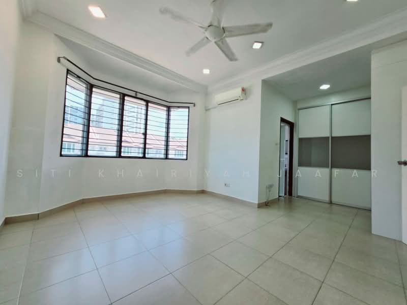 2-storey Terraced House for Sale in Subang Bestari (Shah Alam) - SITI KHAIRIYAH JAAFAR - Interior - PropertyGuru.com.my