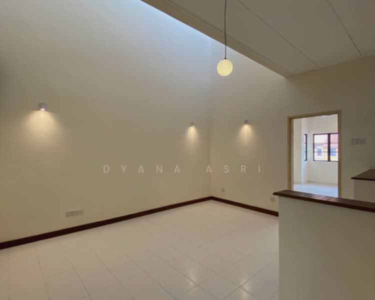 Rumah Teres 2 Tingkat untuk Dijual di Bukit Jelutong (Shah Alam) - Dyana Asri - Interior - PropertyGuru.com.my