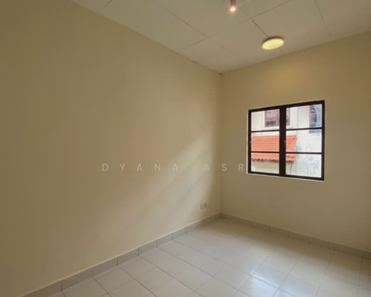 Rumah Teres 2 Tingkat untuk Dijual di Bukit Jelutong (Shah Alam) - Dyana Asri - Interior - PropertyGuru.com.my