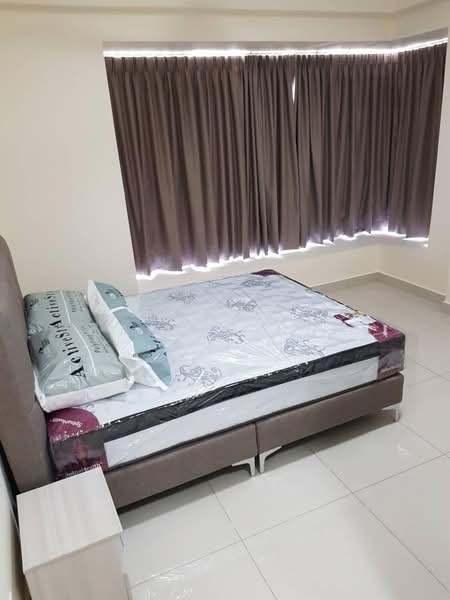 Kondominium untuk Dijual di Tropicana Bay Residences - Aster Ng - Bedroom - PropertyGuru.com.my