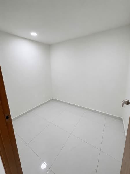 2-storey Terraced House for Sale in Bandar Seri Alam (Masai) - Reny Hee - Interior - PropertyGuru.com.my
