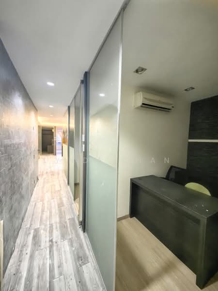 Office for Rent in Symphony Park (Jelutong) - Lynda Chan - Corridor - PropertyGuru.com.my