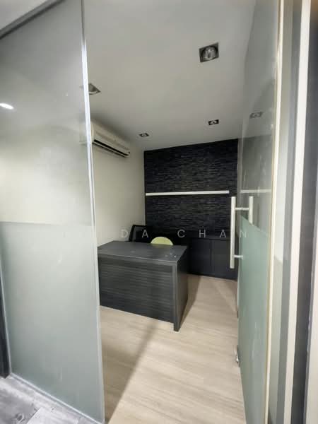 Office for Rent in Symphony Park (Jelutong) - Lynda Chan - Study - PropertyGuru.com.my