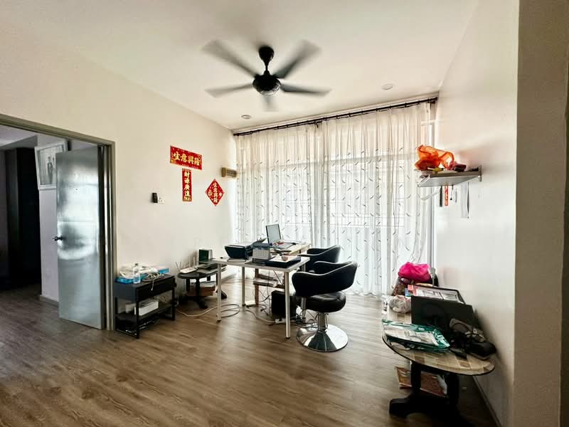 Semi-Detached House for Sale in Taman Bukit Jaya (Ulu Tiram) - Terence Tan - Study - PropertyGuru.com.my