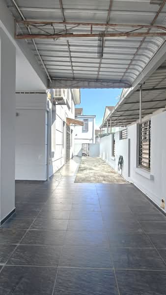 Rumah Teres 2 Tingkat untuk Dijual di Taman Setia Indah (Tebrau) - Karl Lim - Exterior - PropertyGuru.com.my
