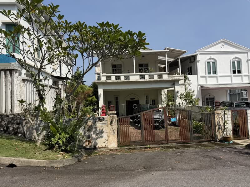Rumah Berkembar untuk Dijual di Ampang (Selangor) - Robin Tchong - Exterior - PropertyGuru.com.my