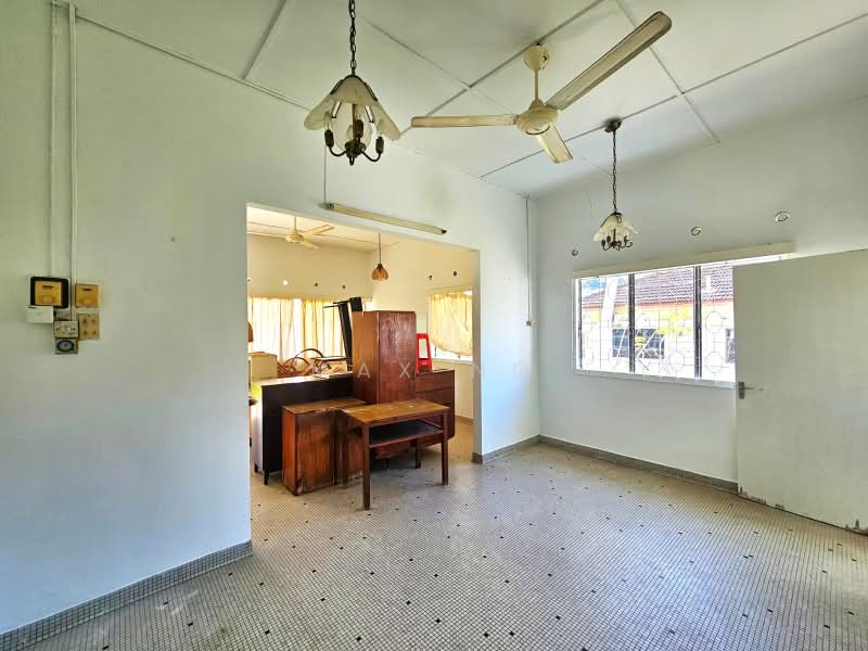 Bungalow for Sale in Tanjung Bungah (Penang) - Max Ng - Living Room - PropertyGuru.com.my