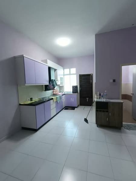 1-storey Terraced House for Sale in Taman Lagenda Putra (Kulai) - Gloson Ten - Kitchen - PropertyGuru.com.my