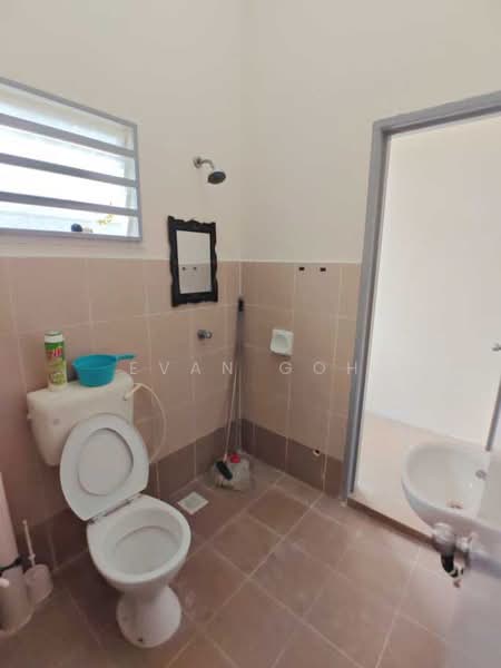 Rumah Bandar untuk Dijual di Taman Tasik Puchong (Puchong) - Evan Goh - Bathroom - PropertyGuru.com.my