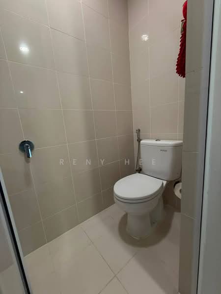 Servis Apartment untuk Dijual di Imperia - Reny Hee - Bathroom - PropertyGuru.com.my