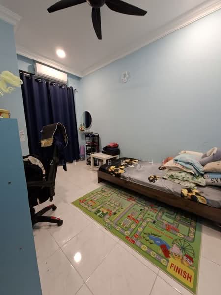 Rumah Teres 2-Tingkat untuk Dijual di Kota Puteri Seksyen 8 (Batu Arang) - Azli Ibrahim - Bedroom - PropertyGuru.com.my
