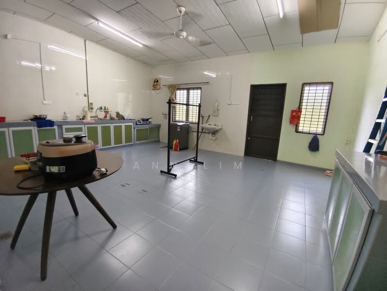 Rumah Teres 2 Tingkat untuk Dijual di Taman Merbok (Bukit Baru) - Ann Lim - PropertyGuru.com.my