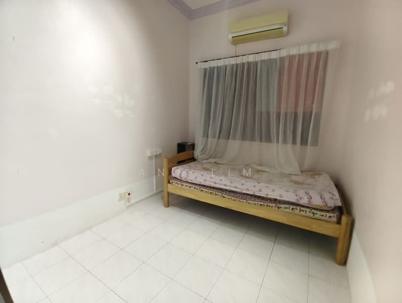 Rumah Teres 2 Tingkat untuk Dijual di Taman Merbok (Bukit Baru) - Ann Lim - PropertyGuru.com.my