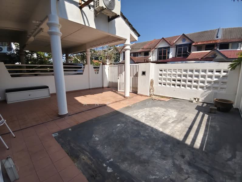 Rumah Teres 2 Tingkat untuk Dijual di Taman Merbok (Bukit Baru) - Ann Lim - PropertyGuru.com.my