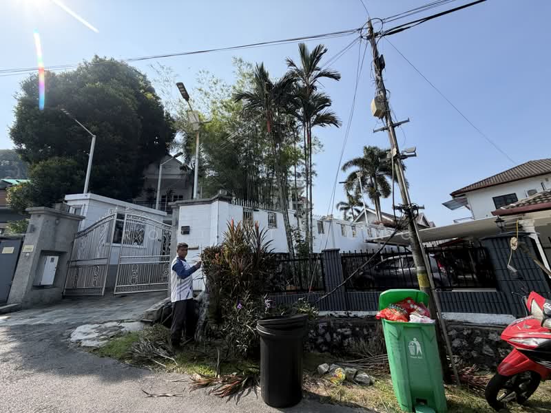 Semi-Detached House for Sale in Ampang Jaya (Ampang) - Robin Tchong - Exterior - PropertyGuru.com.my