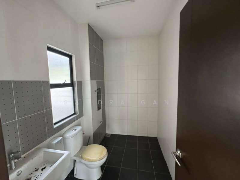 Rumah Berkembar untuk Dijual di Taman Nusa Idaman (Iskandar Puteri (Nusajaya)) - Sandra Gan - Bathroom - PropertyGuru.com.my