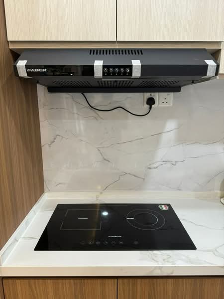 Service Residence for Rent at D'Quince Residences - Shawn Loh - Kitchen - PropertyGuru.com.my