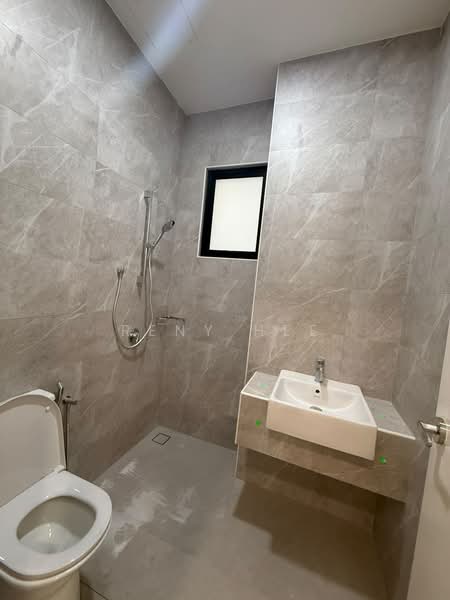 Cluster House for Rent in Taman Ekoflora (Johor Bahru) - Reny Hee - Bathroom - PropertyGuru.com.my