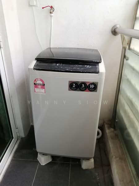 Servis Apartment untuk Disewa di Zen Suites @ Zetapark - Yanny Siow - Balcony - PropertyGuru.com.my