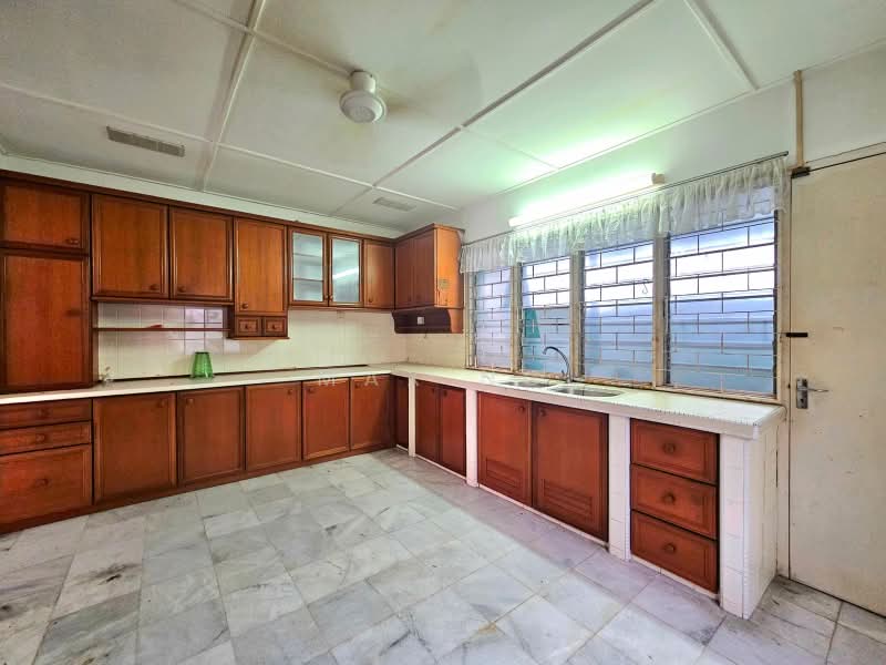 Bungalow for Sale in Tanjung Bungah (Penang) - Max Ng - Kitchen - PropertyGuru.com.my