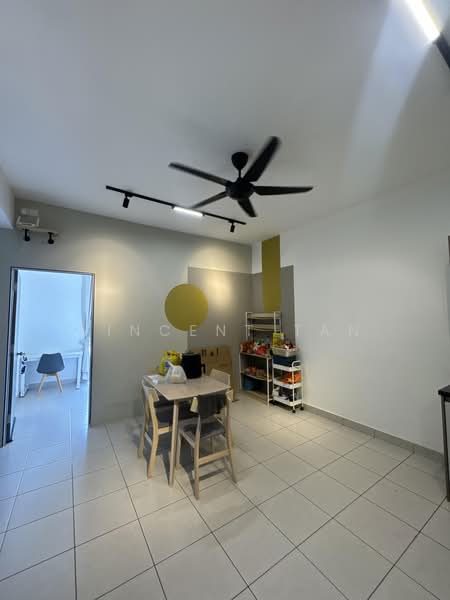 Servis Apartment untuk Disewa di The Netizen - Vincent Tan - Dining Room - PropertyGuru.com.my